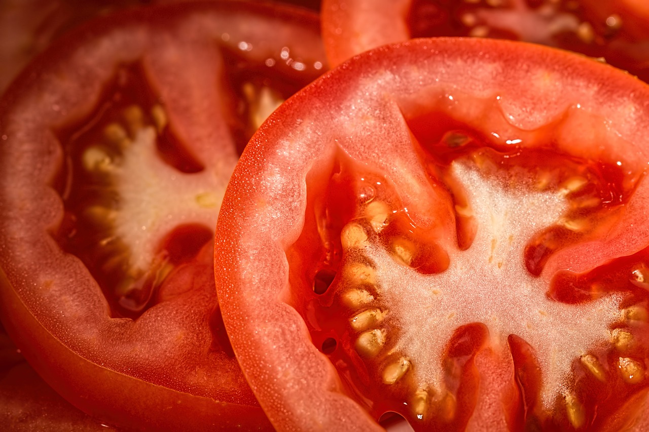Jak dbać o pomidory aby było piękne i smaczne ?